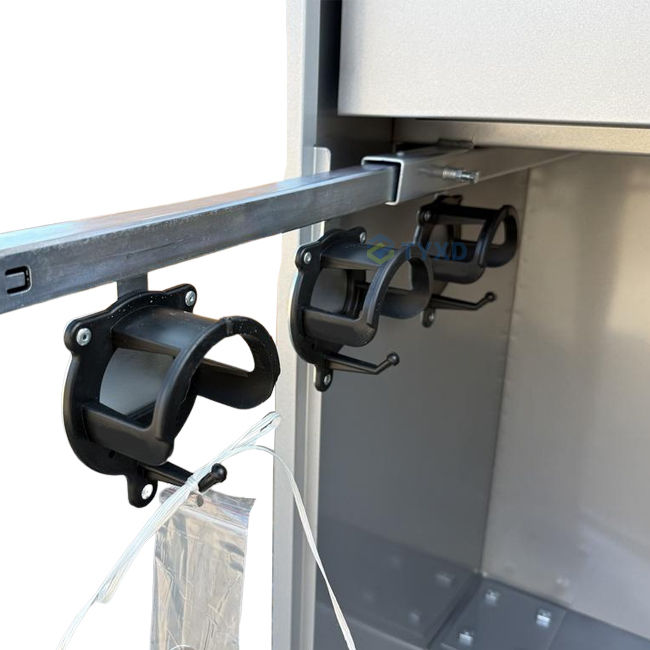 Metalowy skrzynia do siodła koni, skrzynia z podkładkami, mini skrzynia do siodła koni, schowka do siodła